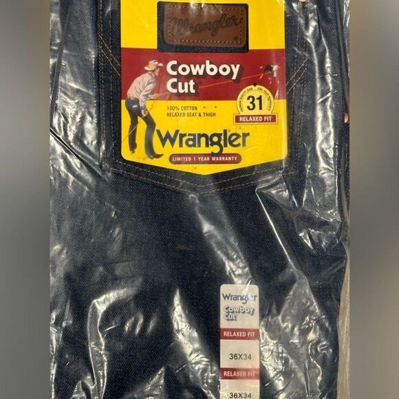 Wrangler Cowboy Cut Relaxed Fit Jeans Men’s Size 36x34-NWT - Picture 1 of 4